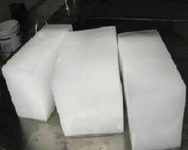 應用蘇州干冰是必須留意的事宜